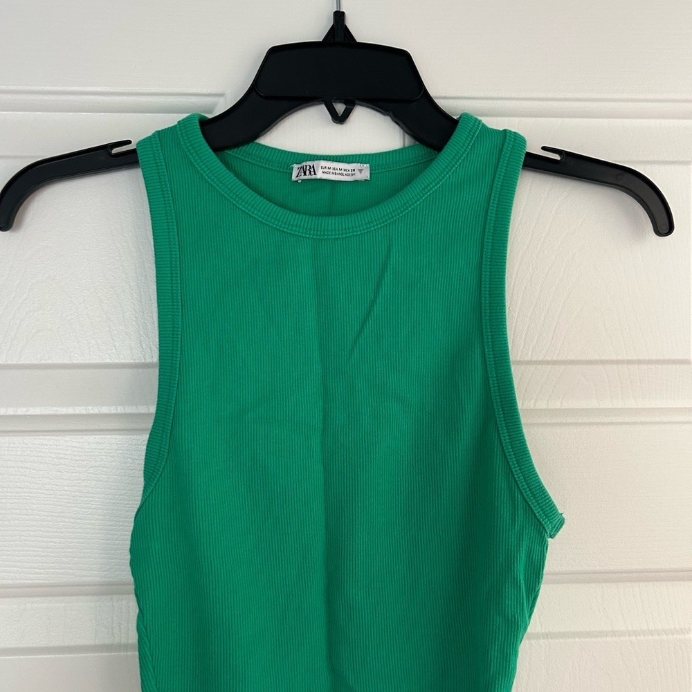 Zara Women's Vibrant Green Tank Top
